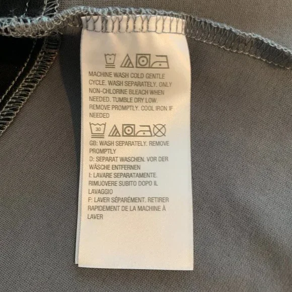 New Attitudes by Renee Gray And Black Zippered Jacket Size Large - Picture 6 of 13